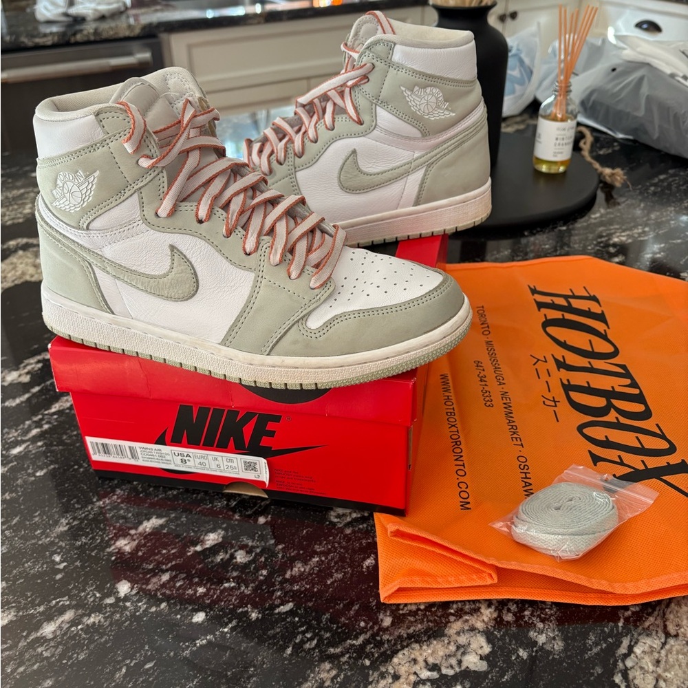 Nike Air Jordan High-Top Sneakers - White and Gray